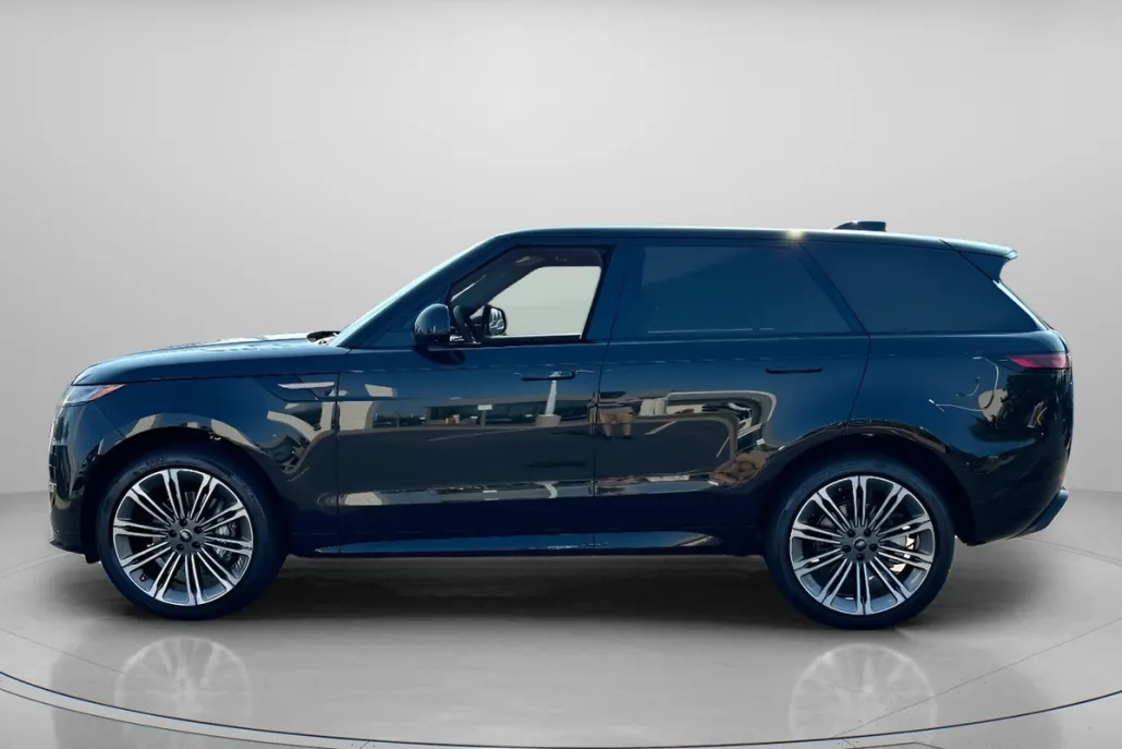 2025 Land Rover Range Rover Sport SE photo 1