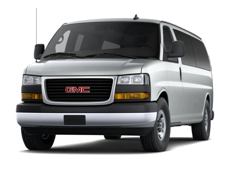 2025 Gmc Savana Passenger 3500 LT photo 1