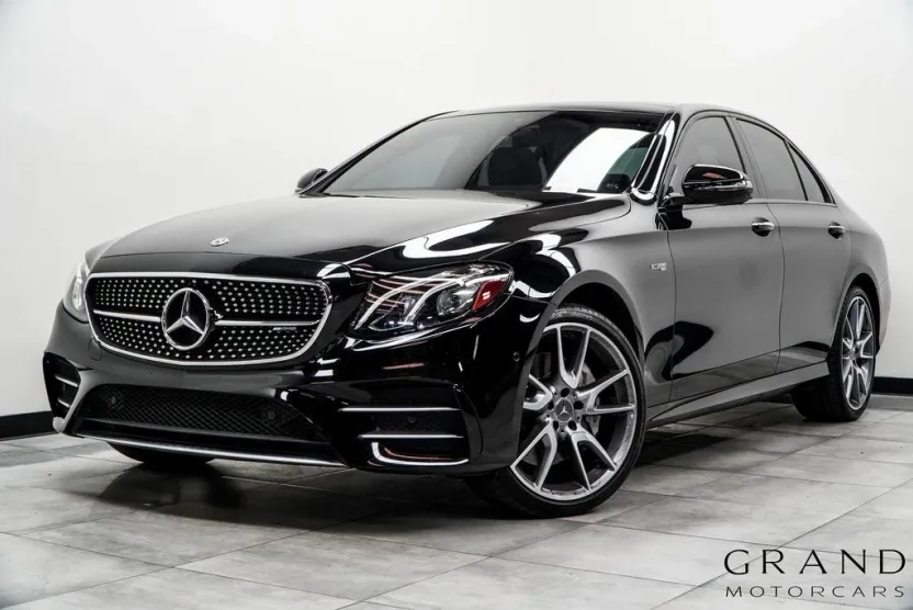 2018 Mercedes Benz E AMG 43 4MATIC Sedan photo 1