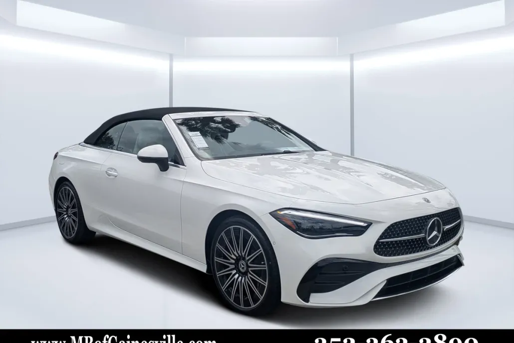 2026 Mercedes Benz CLE 300 4MATIC photo 1