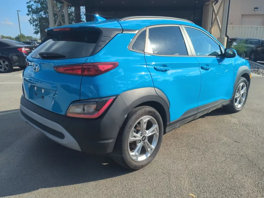 2023 Hyundai Kona SEL photo 1
