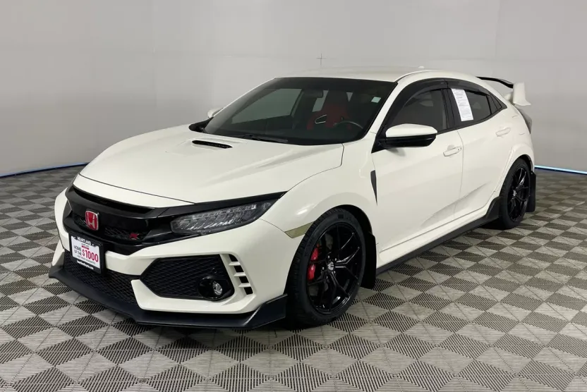 2019 Honda Civic Type R Touring Hatchback photo 1