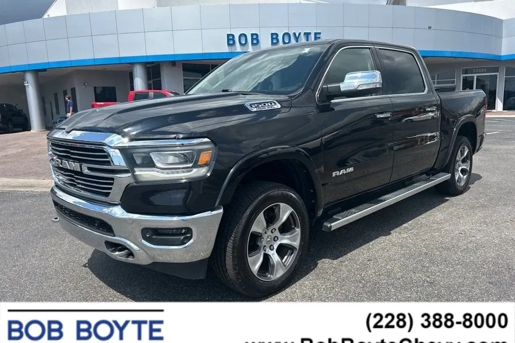 2019 Ram 1500 Laramie photo 1