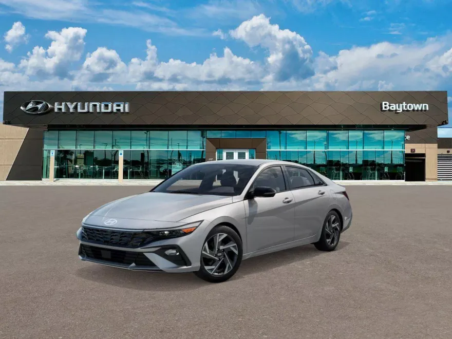 2025 Hyundai Elantra SEL Sport photo 1