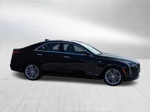 2025 Cadillac CT4 Premium Luxury photo 4