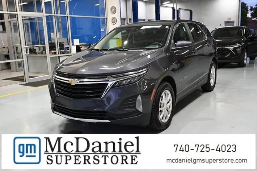 2022 Chevrolet Equinox LT photo 1