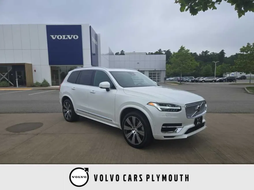 2025 Volvo XC90 T8 photo 1