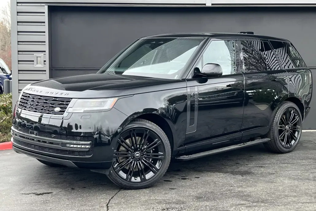 2025 Land Rover Range Rover SE photo 1