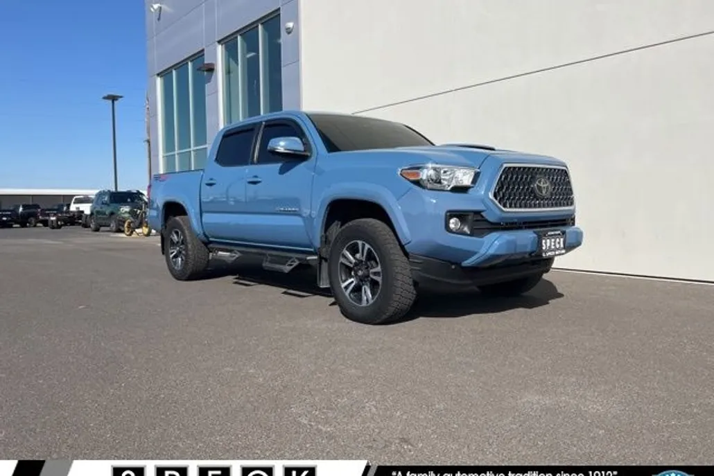 2019 Toyota Tacoma SR photo 1