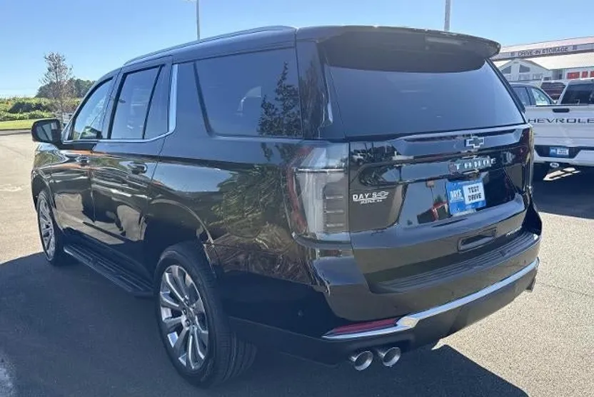 2026 Chevrolet Tahoe Premier photo 1