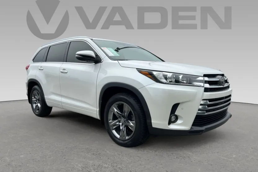 2019 Toyota Highlander Limited Platinum photo 1
