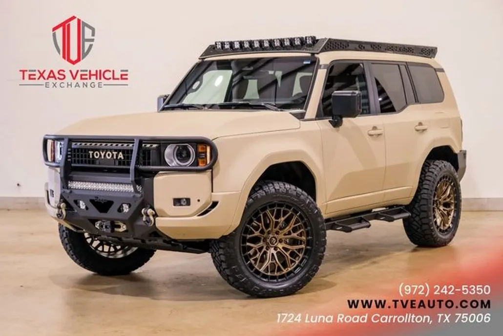 2025 Toyota Land Cruiser photo 1