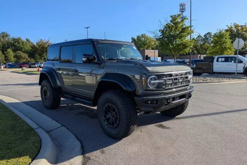 2025 Ford Bronco Raptor photo 1