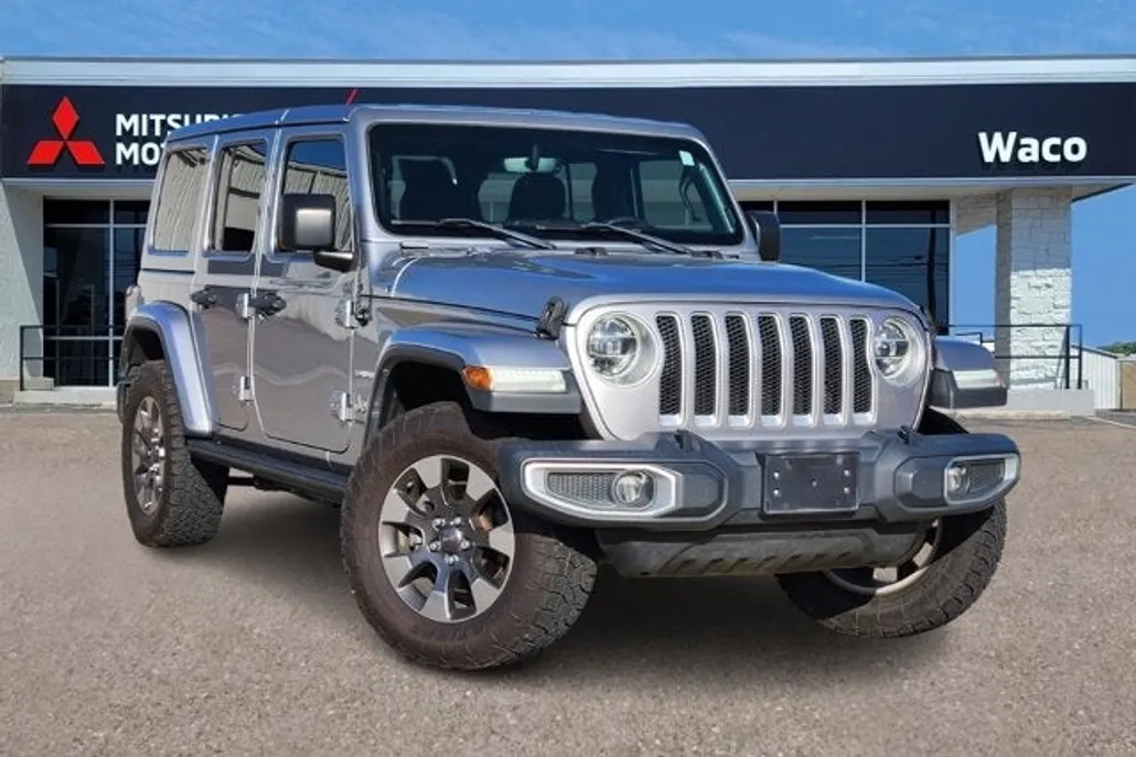 2018 Jeep Wrangler Unlimited Sahara photo 1