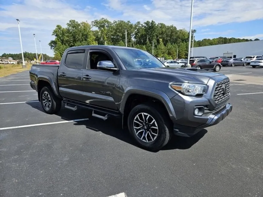 2021 Toyota Tacoma TRD Sport V6 photo 1
