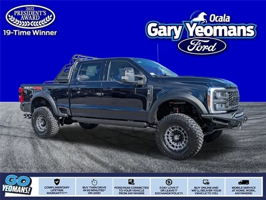 2025 Ford F-250 Lariat photo 1