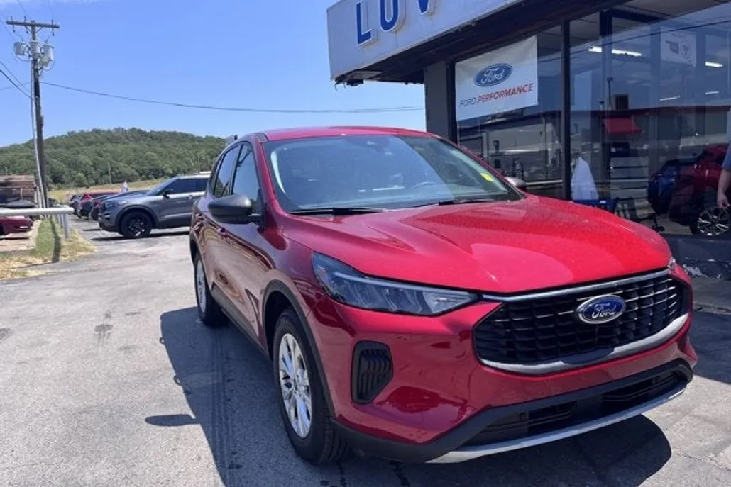 2025 Ford Escape Active photo 1