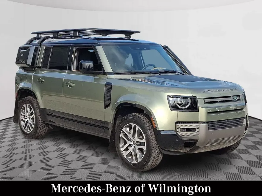 2024 Land Rover Defender 110 X-Dynamic SE photo 1