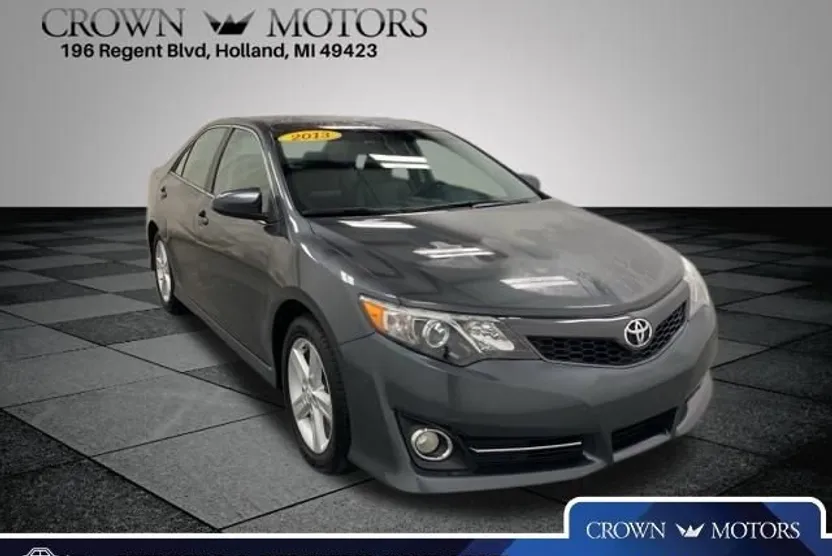 2013 Toyota Camry L photo 1