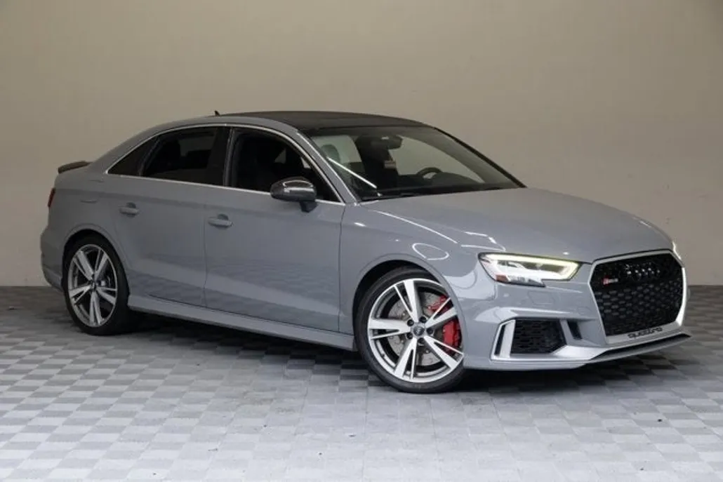 2019 Audi RS 3 Base photo 1