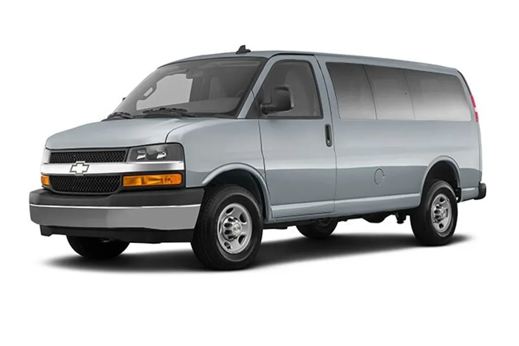 2023 Chevrolet Express Passenger 2500 photo 1