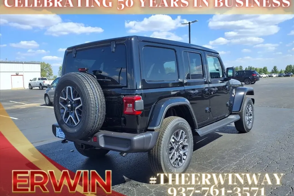 2025 Jeep Wrangler Sahara photo 1