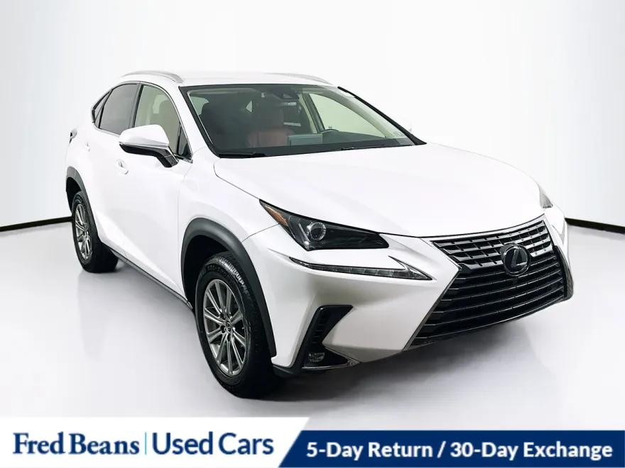 2021 Lexus NX 300 photo 1