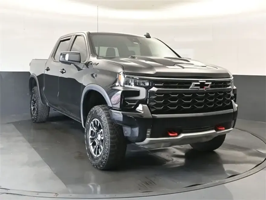 2024 Chevrolet Silverado 1500 ZR2 photo 1
