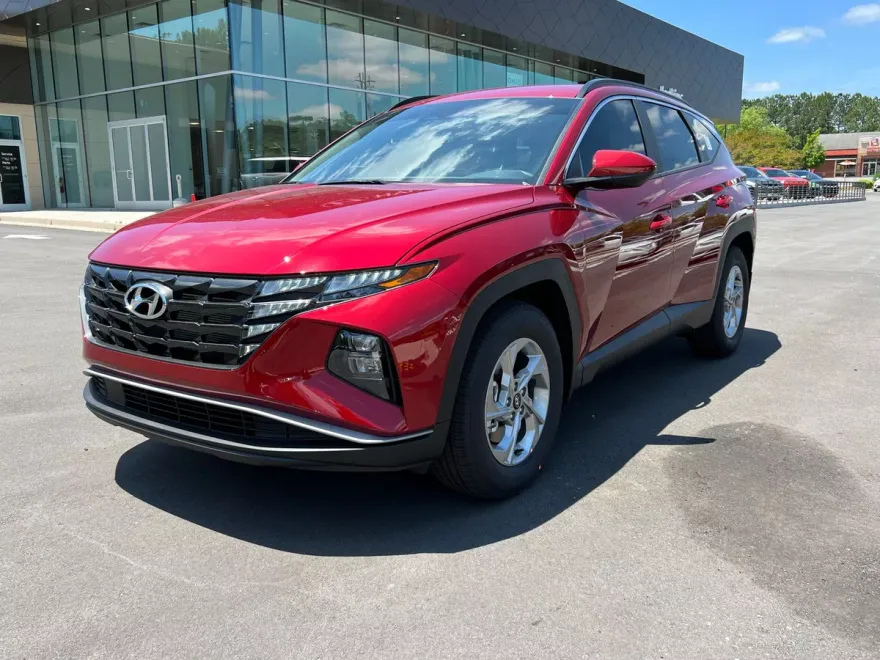 2024 Hyundai Tucson SEL photo 1