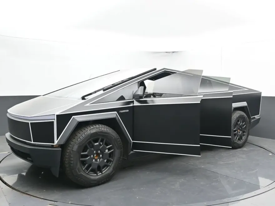 2024 Tesla Cybertruck Cyberbeast photo 42
