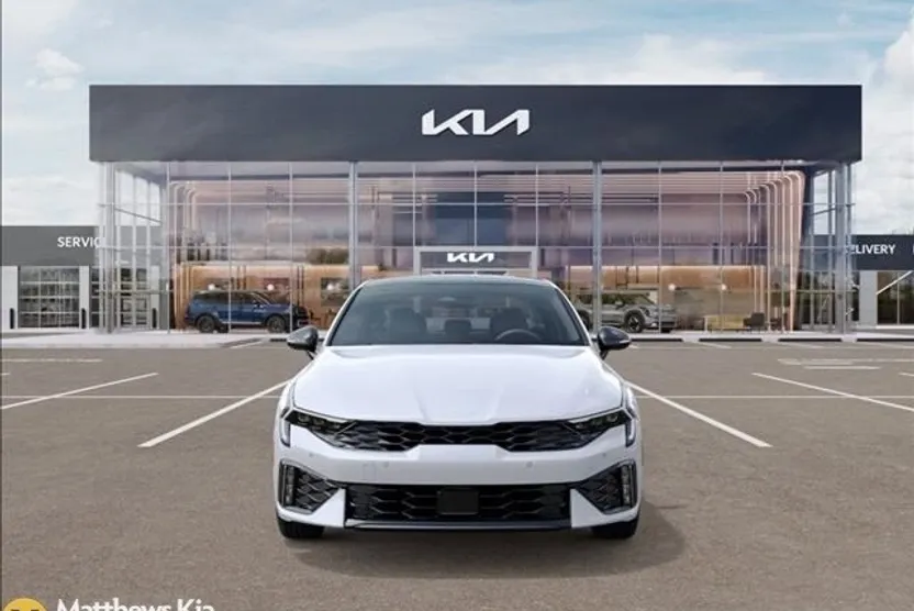 2026 Kia K5 GT-Line photo 1