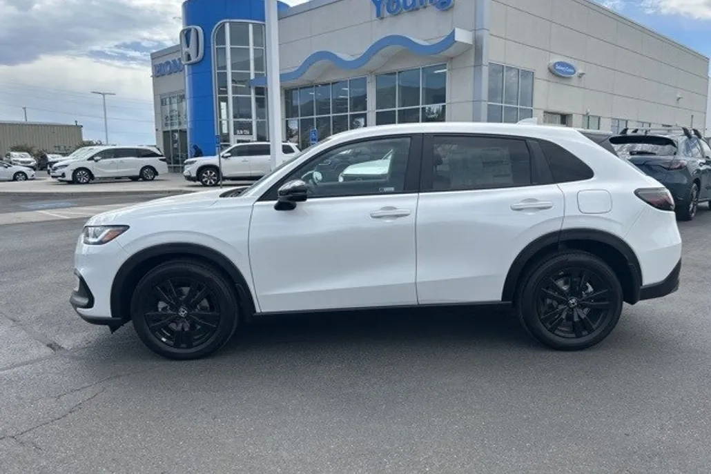 2026 Honda HR-V Sport photo 1