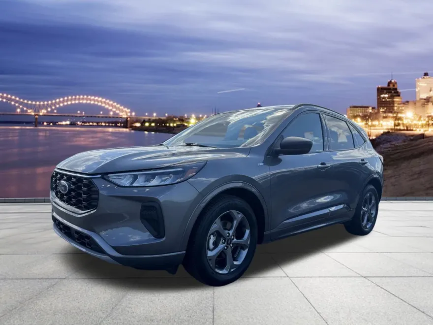 2024 Ford Escape ST-Line photo 1