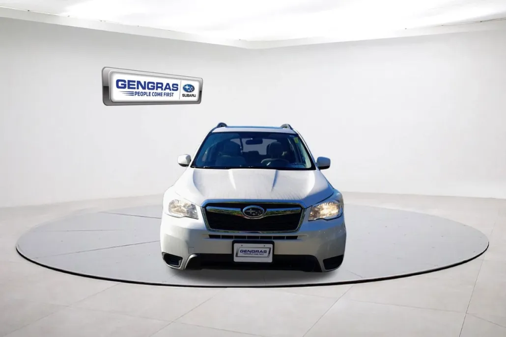 2014 Subaru Forester 2.5i Premium photo 1