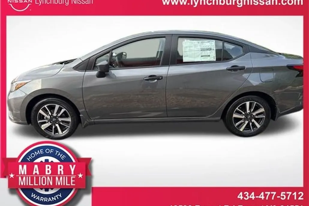 2025 Nissan Versa 1.6 S photo 1