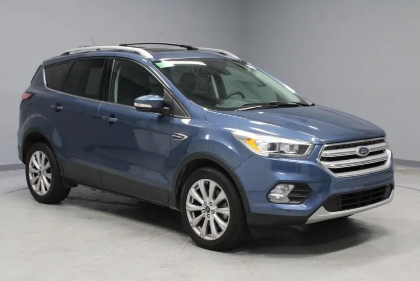 2018 Ford Escape Titanium photo 1