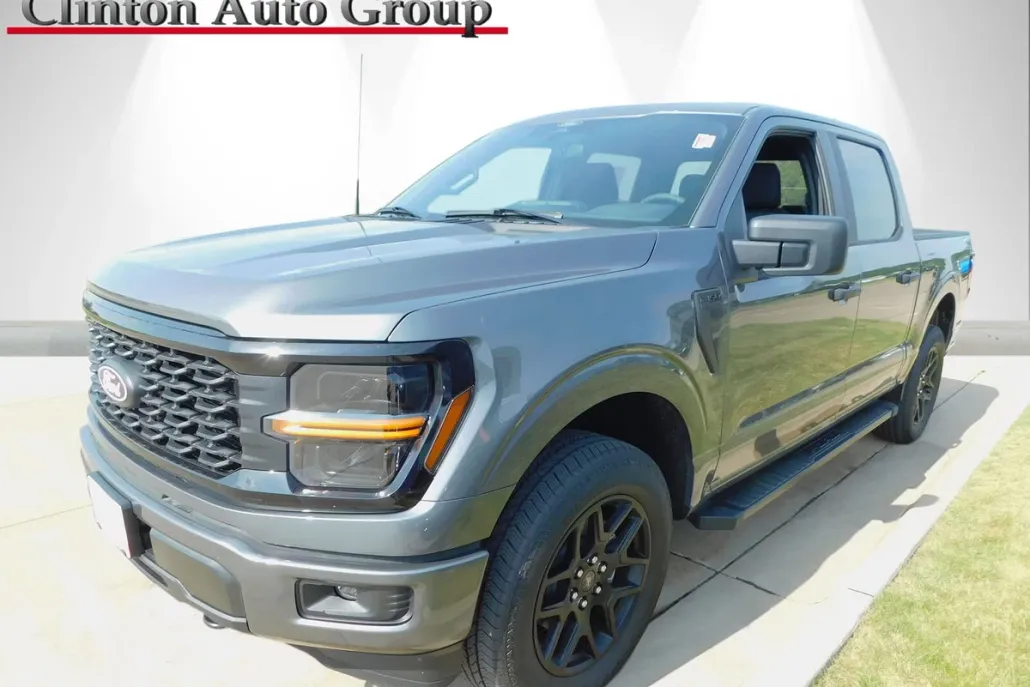2025 Ford F-150 STX photo 1