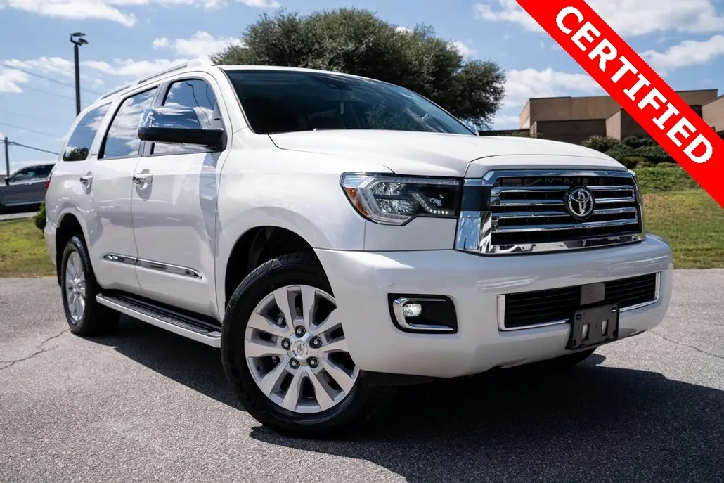 2020 Toyota Sequoia Platinum photo 1