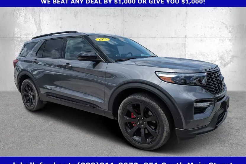 2022 Ford Explorer ST photo 1