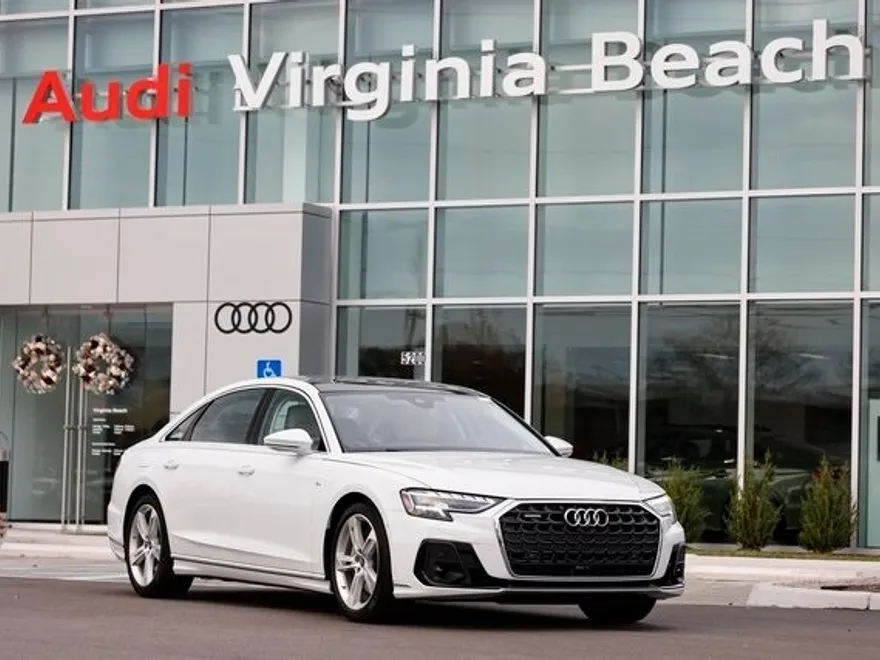 2025 Audi A8 L 55 photo 1