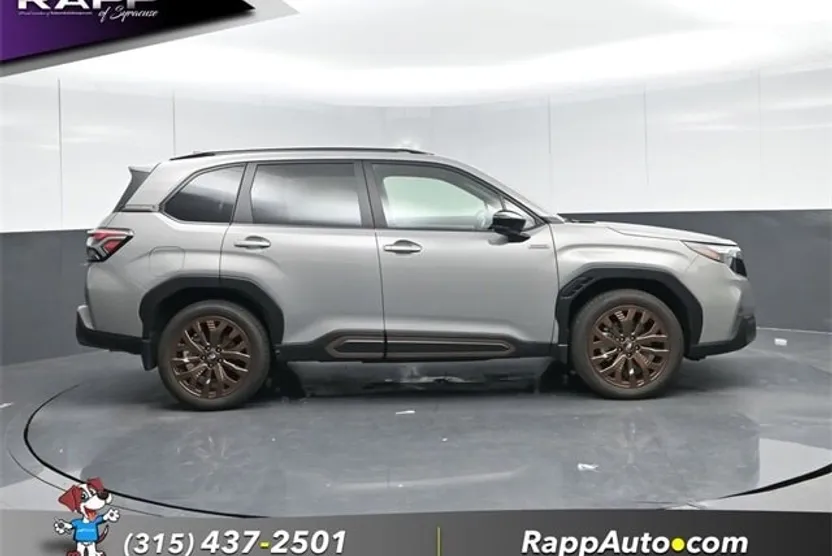 2025 Subaru Forester Sport photo 1