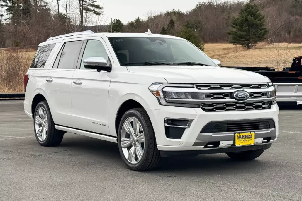 2023 Ford Expedition Platinum photo 1