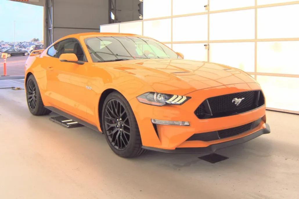 2019 Ford Mustang GT Premium photo 1