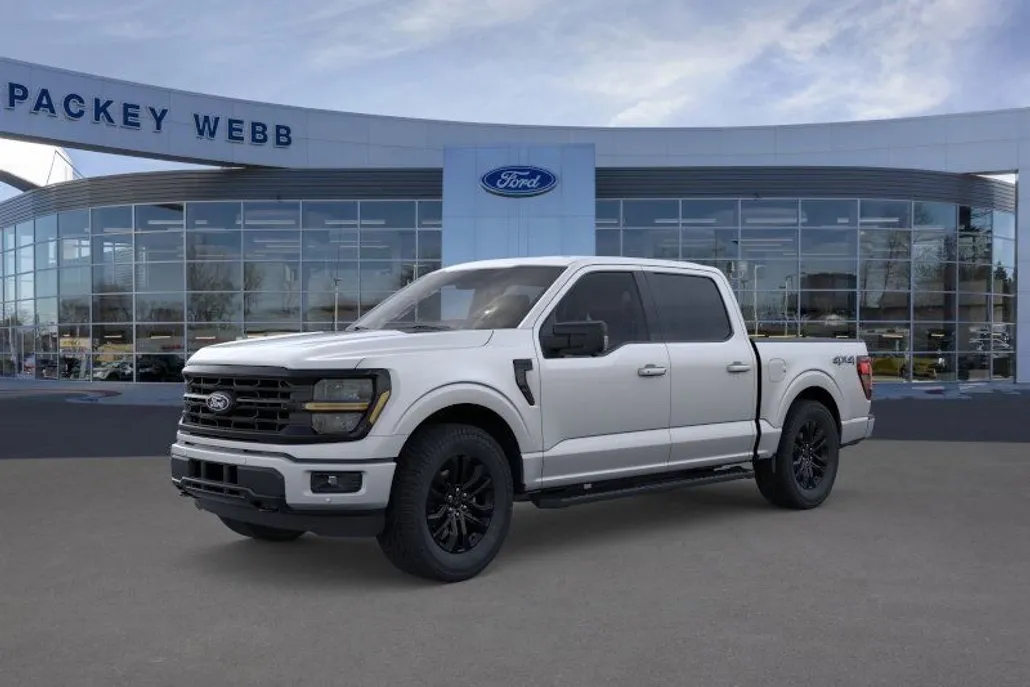 2025 Ford F-150 XLT photo 1