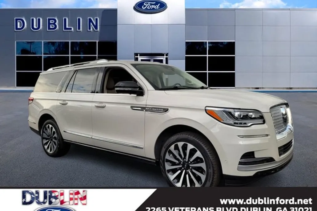 2024 Lincoln Navigator L Reserve photo 1