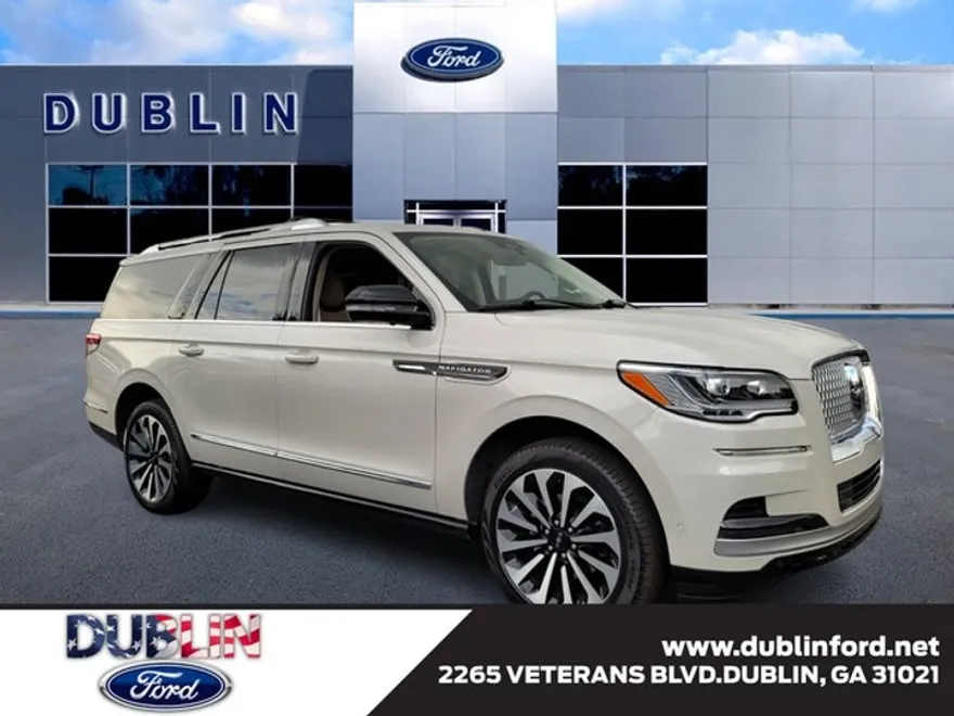 2024 Lincoln Navigator L Reserve photo 1