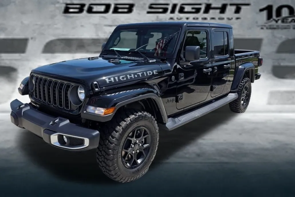 2025 Jeep Gladiator Sport photo 1