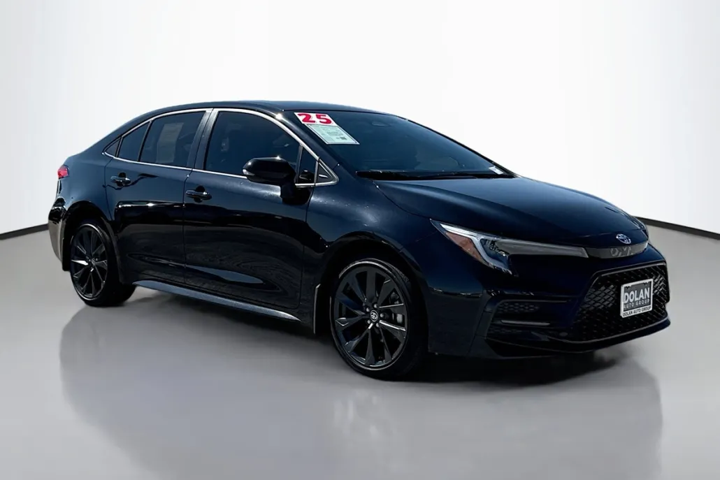 2025 Toyota Corolla Hybrid SE photo 1