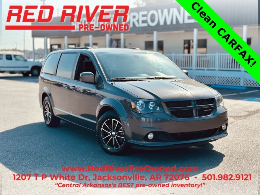 2019 Dodge Grand Caravan GT photo 1