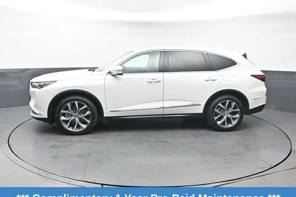 2023 Acura MDX Technology SH-AWD photo 1